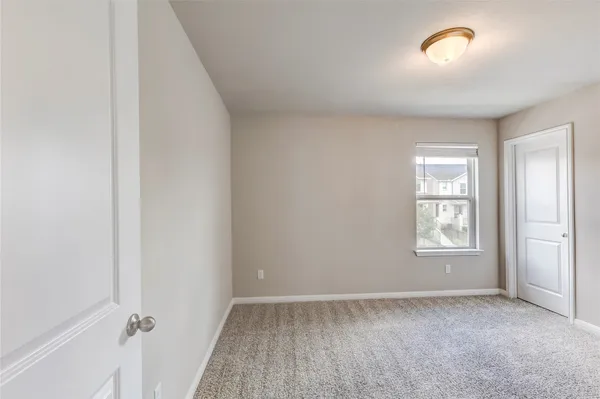 $2,500 | 218 Glass Mountain Way, Dripping Springs, TX 78620