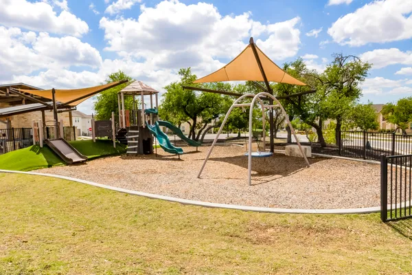 $2,500 | 218 Glass Mountain Way, Dripping Springs, TX 78620