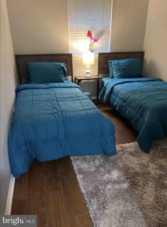 $2,700 | 16 Township Line Road, Elkins Park, PA 19027