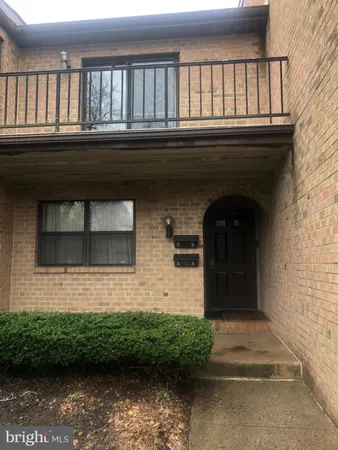 $2,700 | 16 Township Line Road, Elkins Park, PA 19027