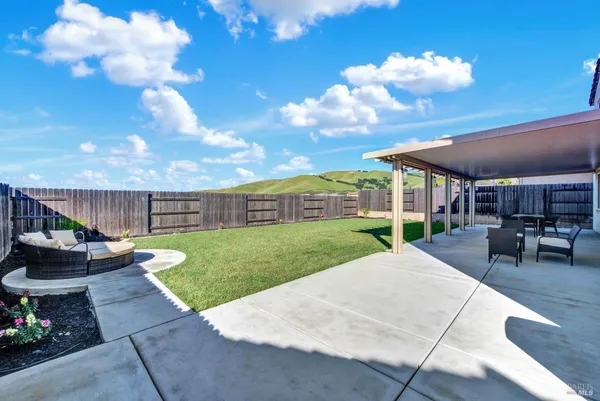 $799,000 | 5025 Ellis Godfrey Drive, Fairfield, CA 94533