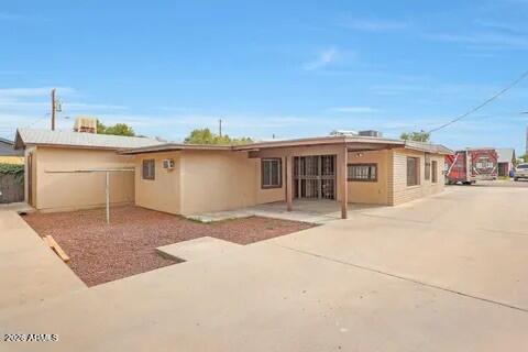 746 West Coolidge Street Phoenix, AZ 85013 - Photo 15 of 29 IMG_0921