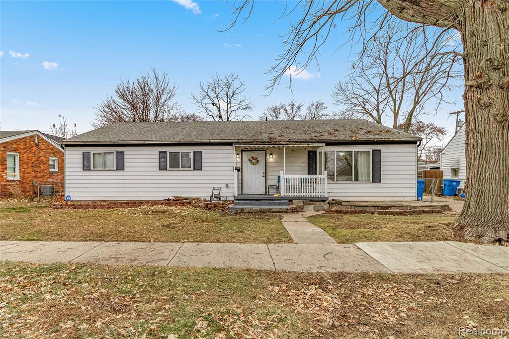 6429 North Beech Daly Road Dearborn Heights, MI 48127 - Photo 1 of 33