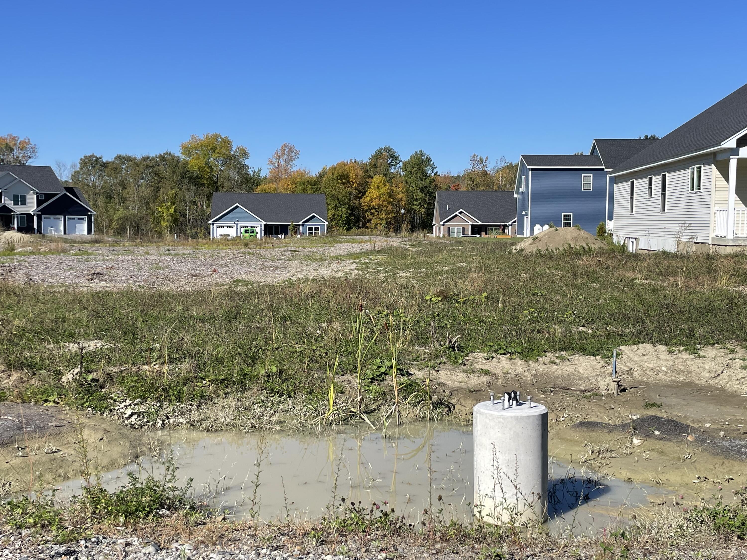 105 Fieldstone Drive Augusta, ME 04330 - Photo 8 of 13 Taylor Pics facingf houses