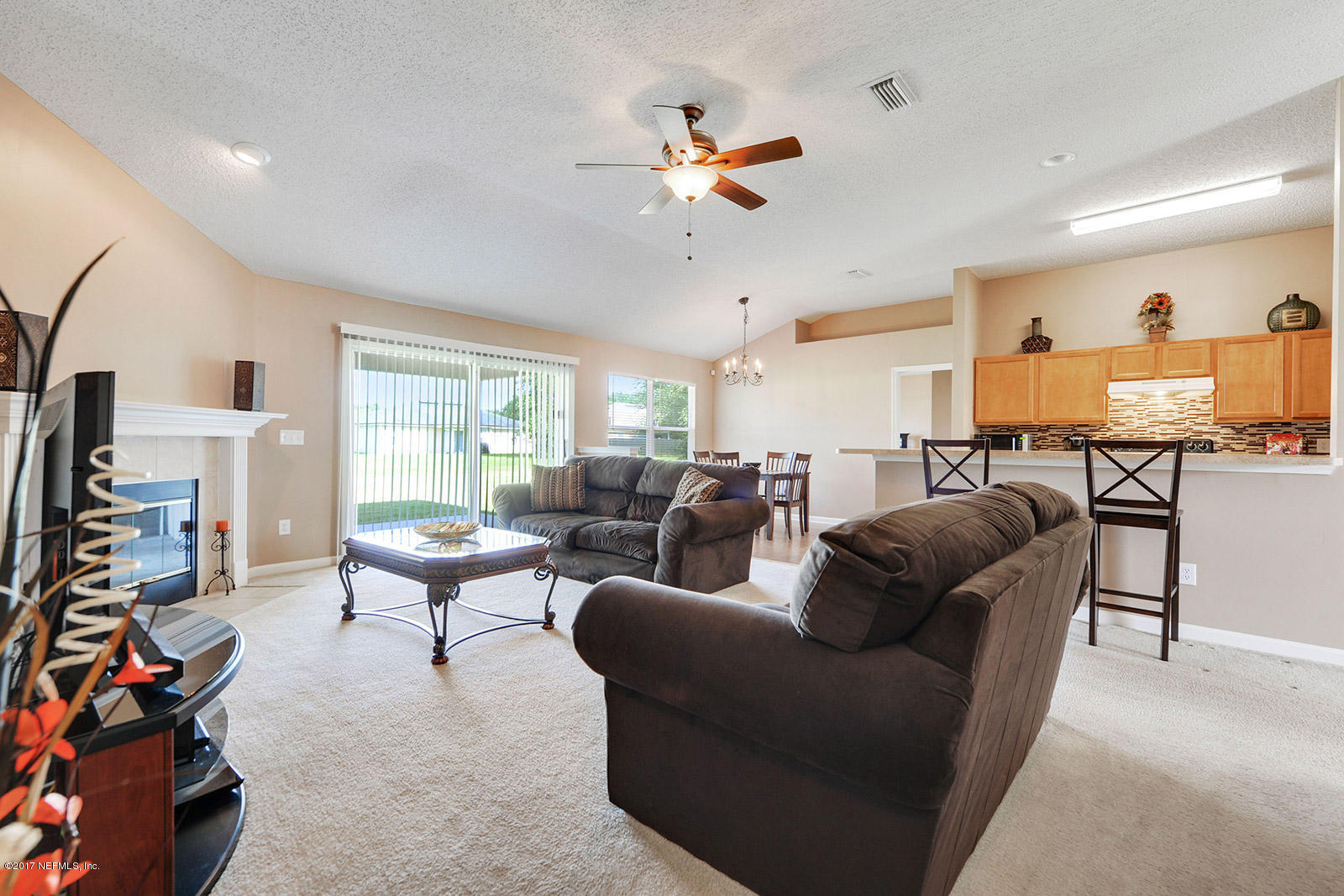 11826 Crooked River Road Jacksonville, FL 32219 - Photo 8 of 28 Family Room