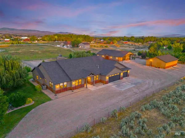$2,350,000 | 653 West Heikes Lane, Eagle, ID 83616