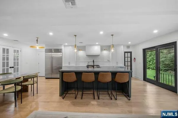 $9,500 | 107 Highland Avenue, Ridgewood, NJ 07450