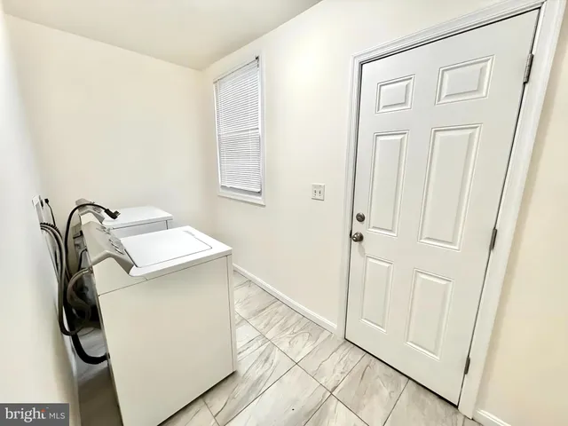 $1,700 | 2000 McHenry Street, Baltimore, MD 21223