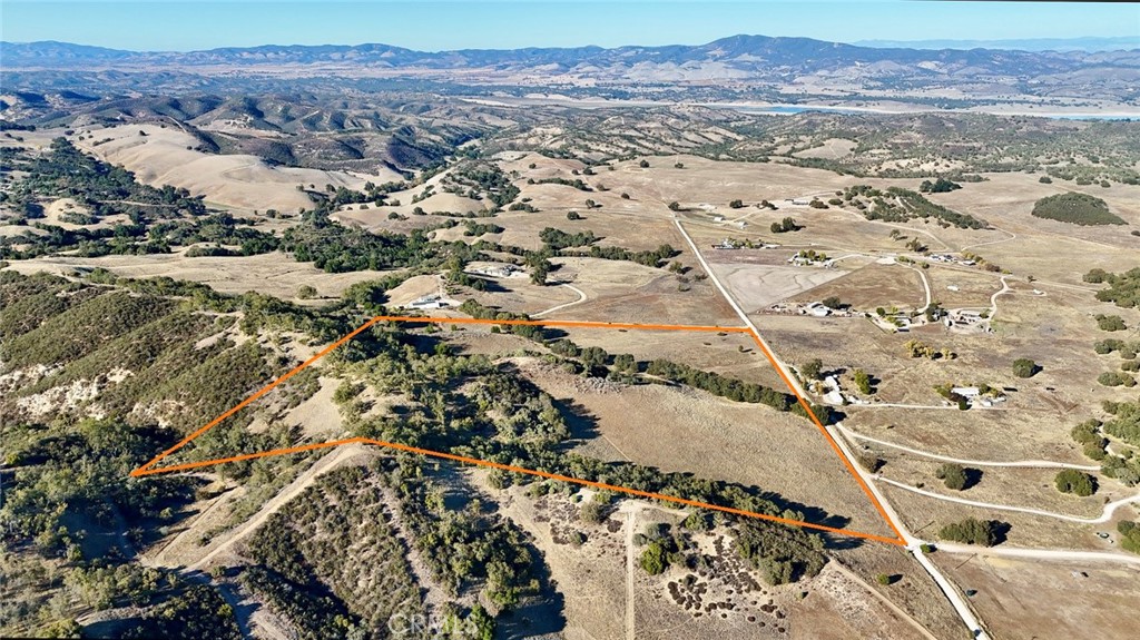 75200 Interlake Road Bradley, CA 93426 - Photo 2 of 30