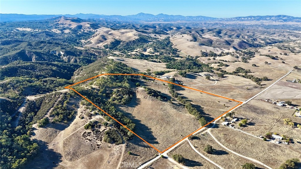 75200 Interlake Road Bradley, CA 93426 - Photo 3 of 30