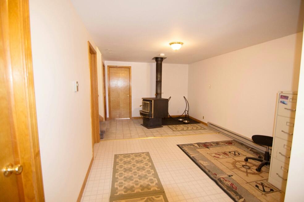14941 South Kinross Road Kinross, MI 49752 - Photo 5 of 40 Gallery Image 5