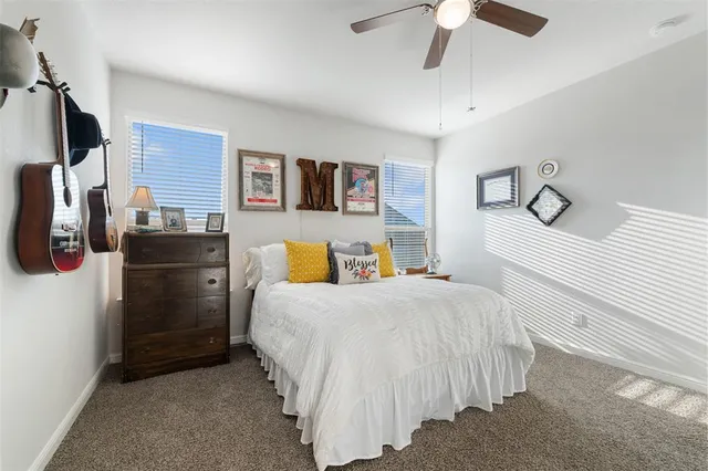 $288,000 | 128 Birch Frst Lane, Boyd, TX 76023