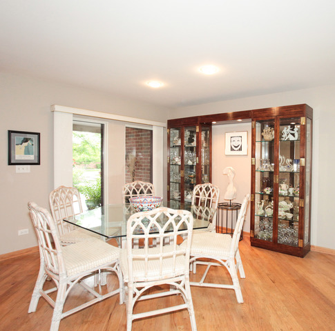 417 Milford Road Deerfield, IL 60015 - Photo 11 of 25