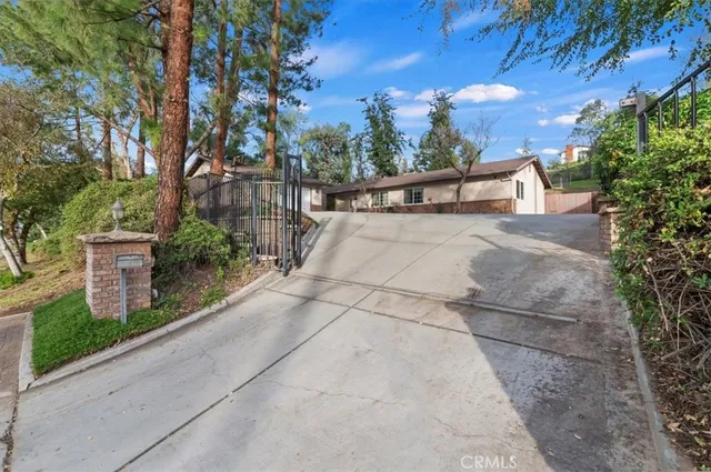 $799,900 | 16930 Washington Street, Riverside, CA 92504