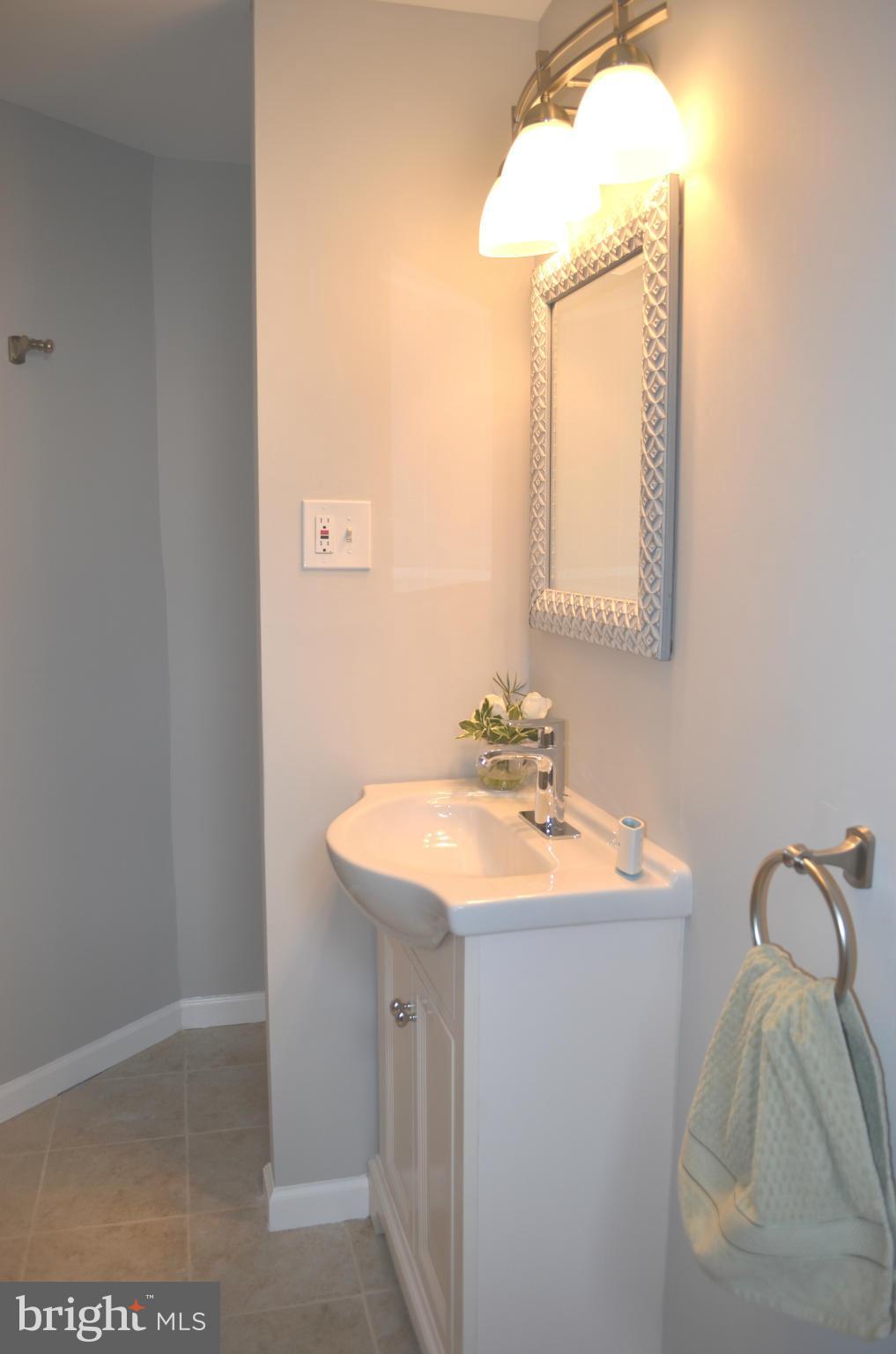 215 Haverhill Road Joppa, MD 21085 - Photo 19 of 30 Bath (Master)