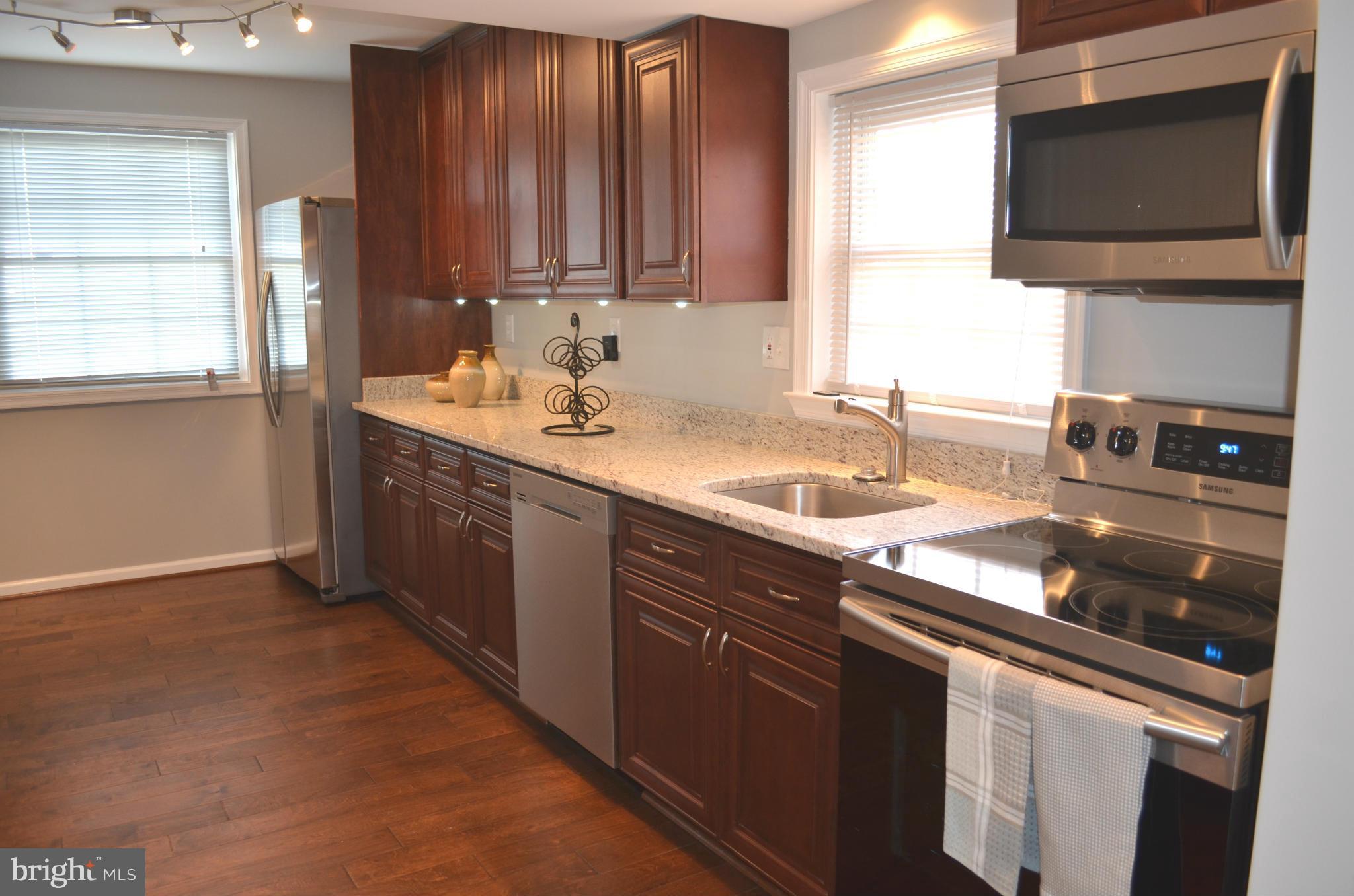 215 Haverhill Road Joppa, MD 21085 - Photo 6 of 30 Kitchen