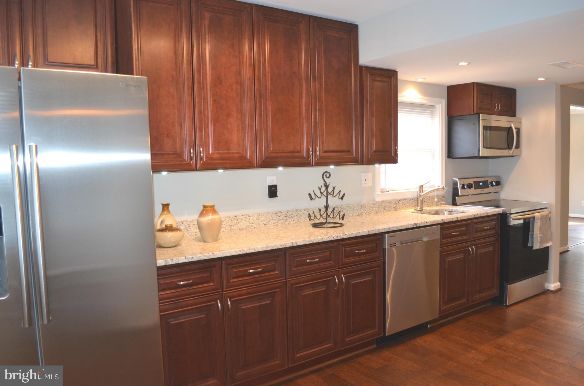215 Haverhill Road Joppa, MD 21085 - Photo 7 of 30 Kitchen