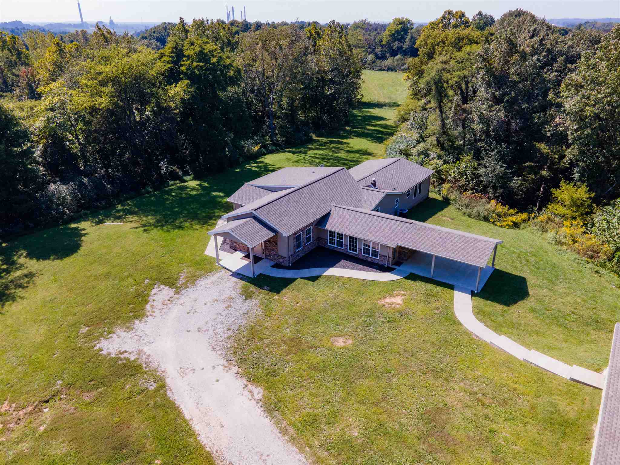 7019 Yankeetown Road Newburgh, IN 47630 - Photo 1 of 36 Gallery Image 1