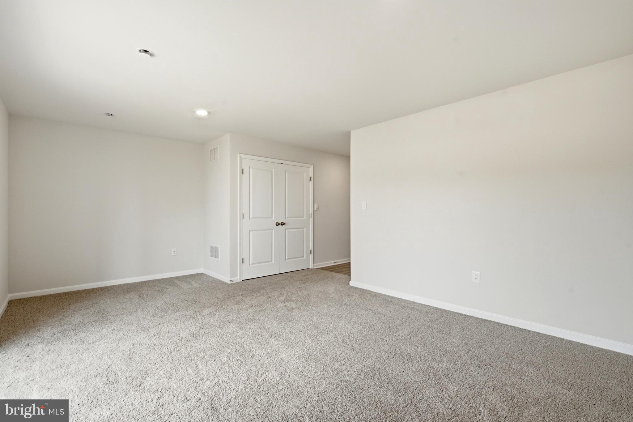 131 Gary Way Sicklerville, NJ 08081 - Photo 13 of 45