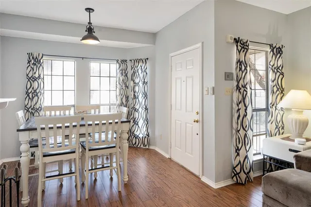 $229,500 | 1933 Island Circle, Unit B209, Tool, TX 75143