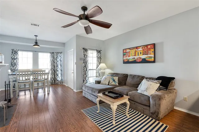 $229,500 | 1933 Island Circle, Unit B209, Tool, TX 75143