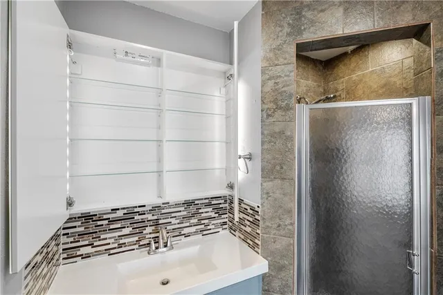 $129,900 | 952 Crescent Drive, Independence, KS 67301