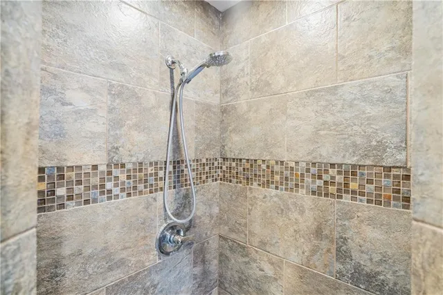 $129,900 | 952 Crescent Drive, Independence, KS 67301