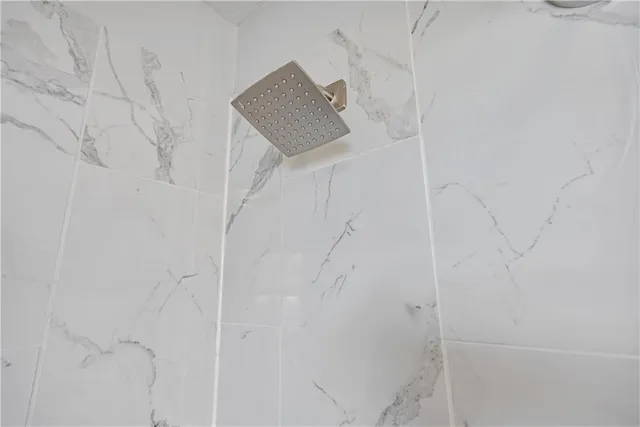 $129,900 | 952 Crescent Drive, Independence, KS 67301