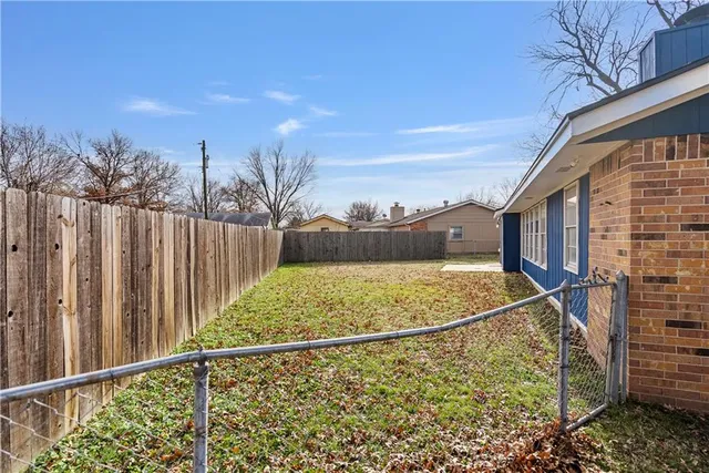 $129,900 | 952 Crescent Drive, Independence, KS 67301