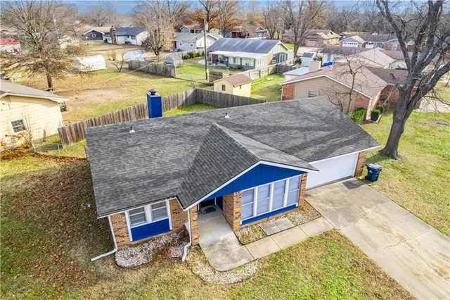 $129,900 | 952 Crescent Drive, Independence, KS 67301