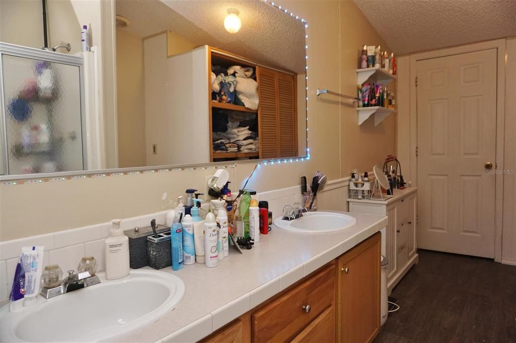 5012 South Orwell Point Homosassa, FL 34446 - Photo 20 of 38