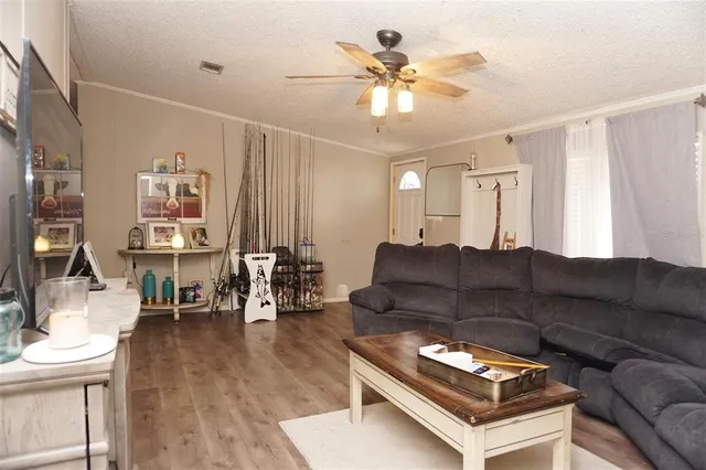 $198,900 | 5012 South Orwell Point, Homosassa, FL 34446