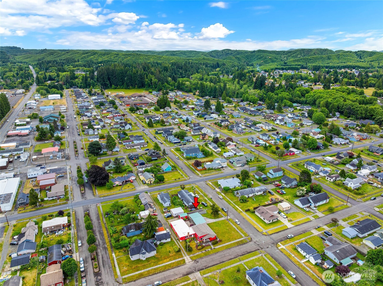 215 H Street Cosmopolis, WA 98537 - Photo 38 of 40 a view of a city