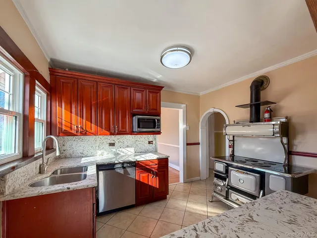 $929,000 | 163 Shaw Avenue, Valley Stream, NY 11580