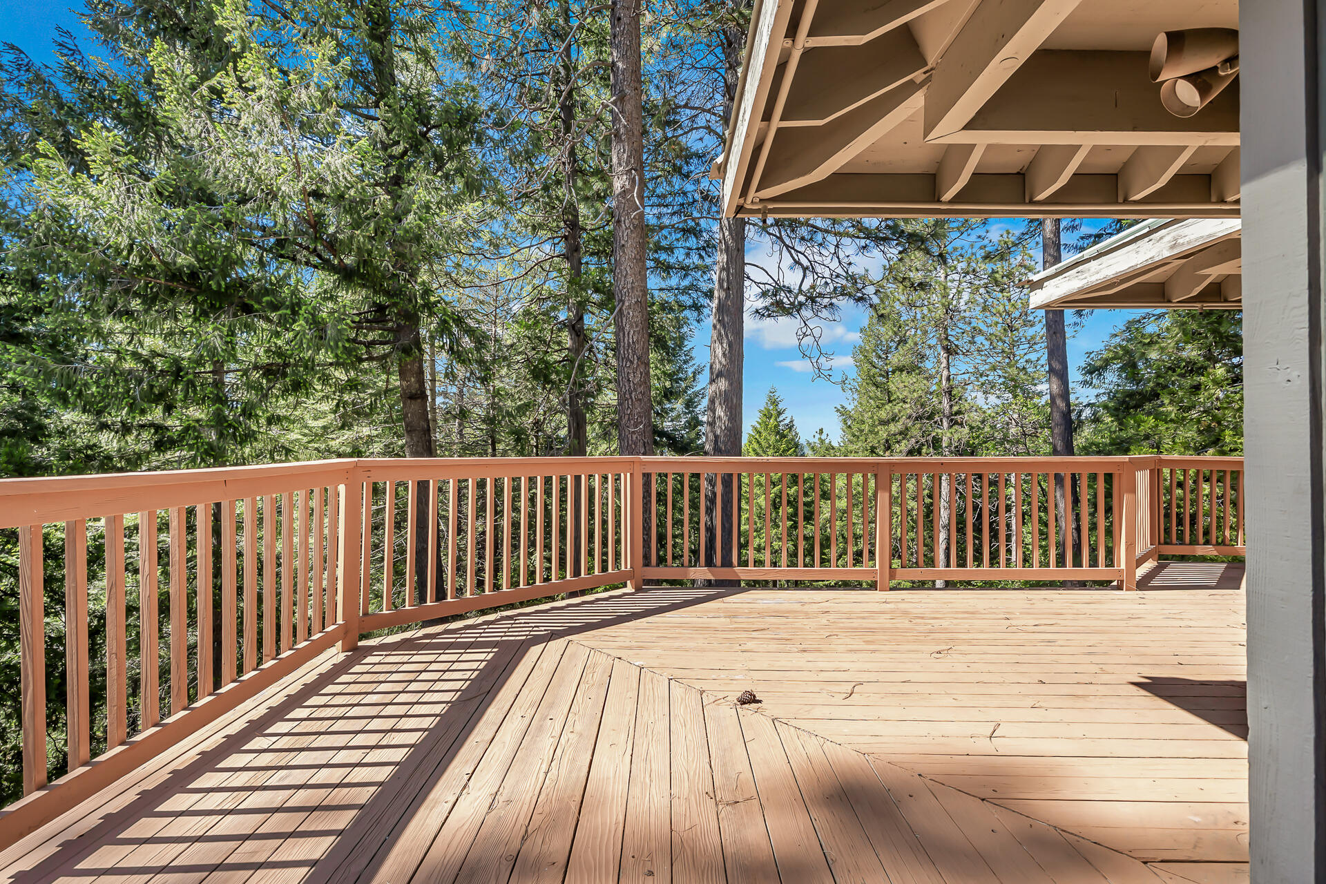 15368 Star Flower Road Oak Run, CA 96069 - Photo 10 of 63 a view of wooden balcony