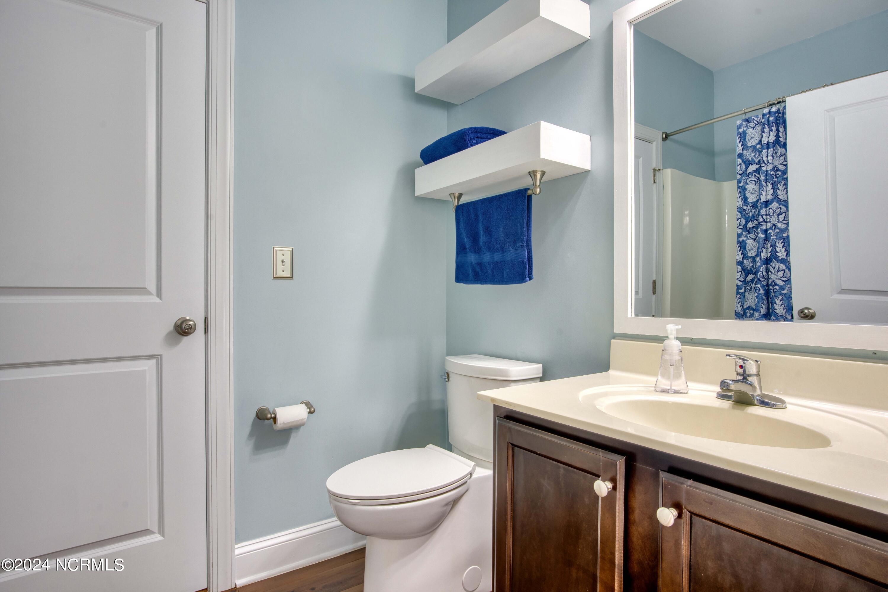 204 East Ridge Court Jacksonville, NC 28540 - Photo 13 of 40 204 E. Ridge Ct - Interiors - Edited_17