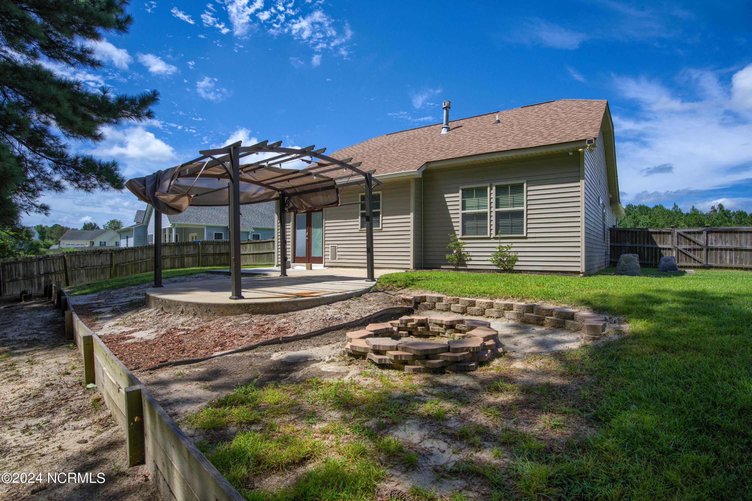 204 East Ridge Court Jacksonville, NC 28540 - Photo 22 of 40 204 E. Ridge Ct - Exterior - Edited_1