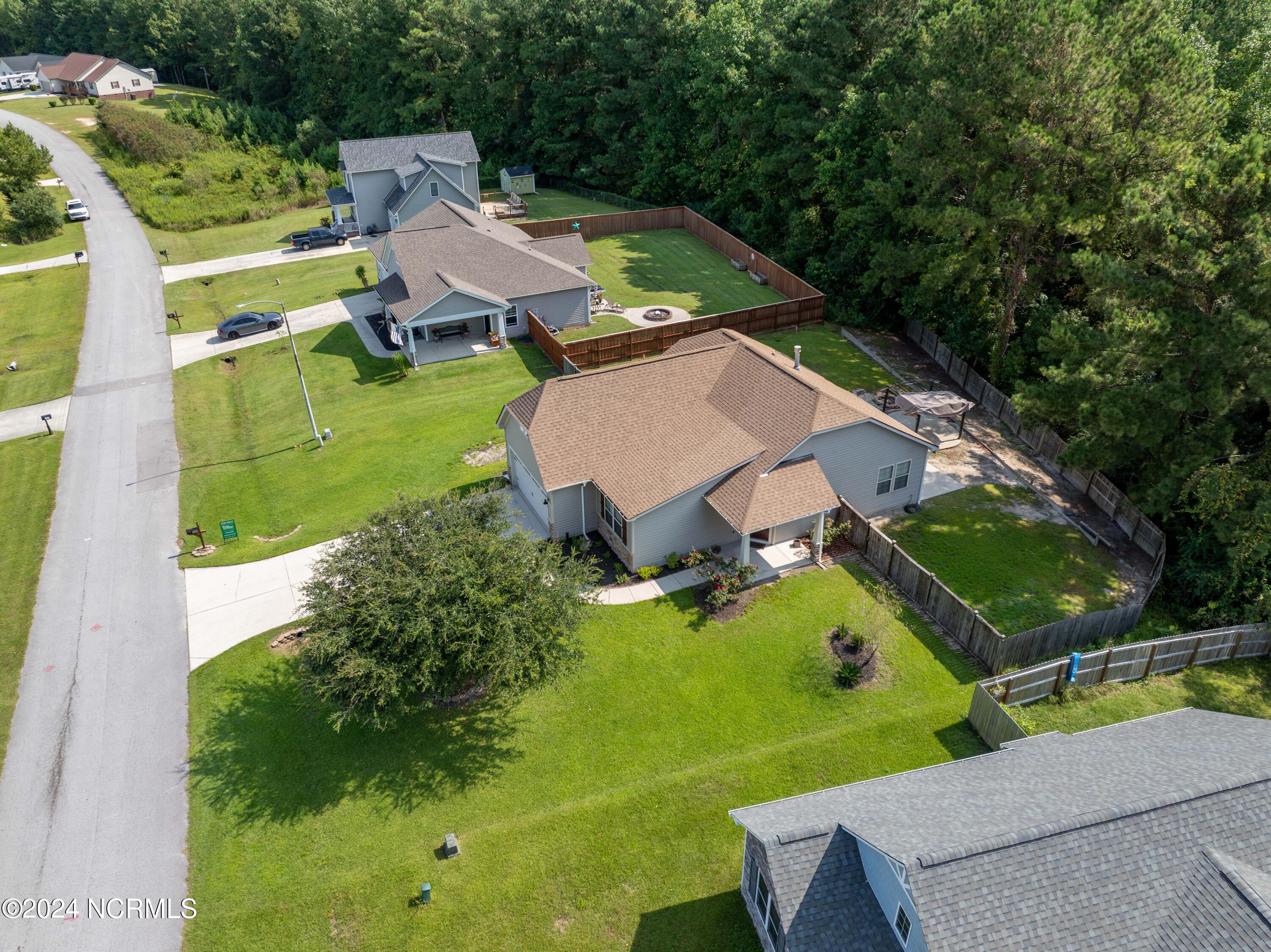 204 East Ridge Court Jacksonville, NC 28540 - Photo 31 of 40 204 E. Ridge - Aerials - Edited_2