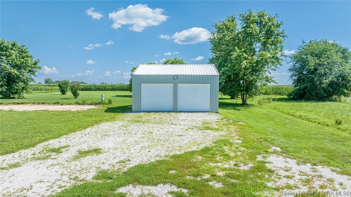 3705 10 Dollar Road Southeast Corydon, IN 47112 - Photo 4 of 13 Gallery Image 4