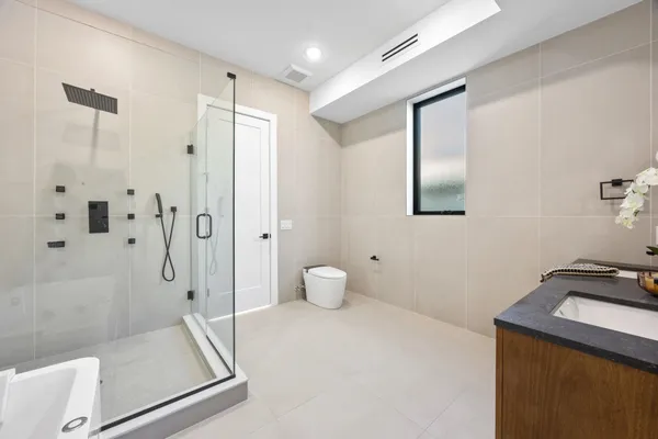 $2,475,000 | 33 Graham Street, Jersey City, NJ 07307