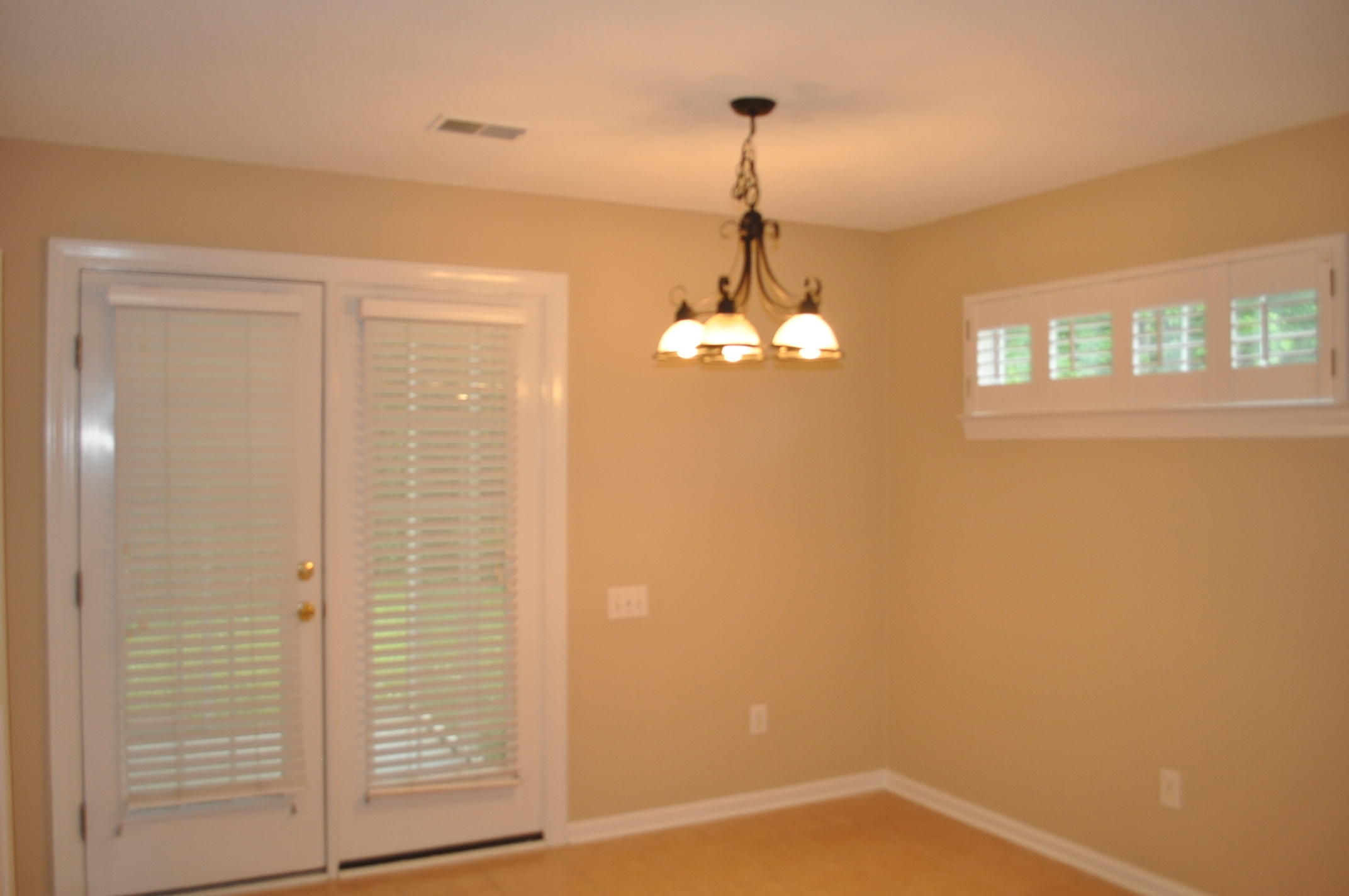 9234 Ayscough Road Summerville, SC 29485 - Photo 3 of 10 2016-04-12 10.51.31