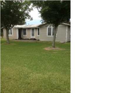 104 Alexson Road Lafayette, LA 70506 - Photo 1 of 10 Primary Photo