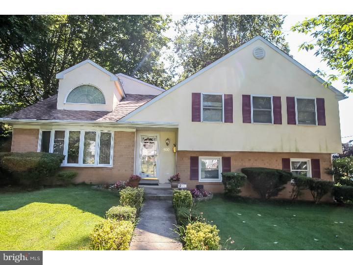 900 Edwards Drive Springfield, PA 19064 - Photo 1 of 25 Exterior Front