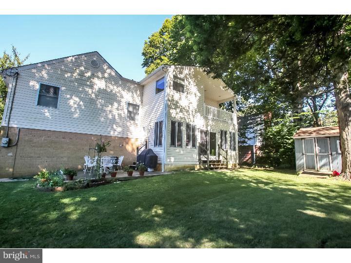 900 Edwards Drive Springfield, PA 19064 - Photo 22 of 25 Exterior Back