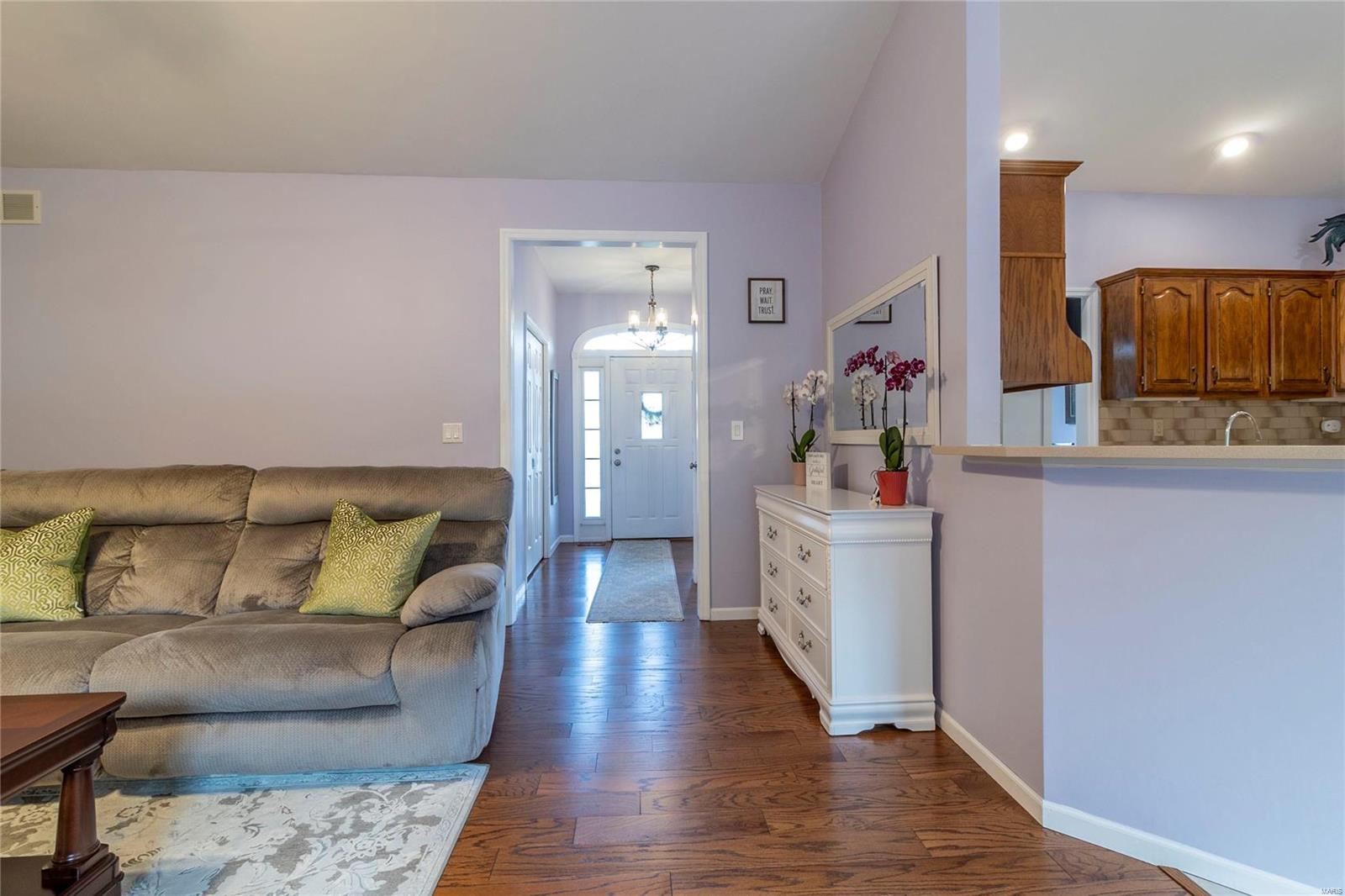 130 Pleasant Ridge Drive Edwardsville, IL 62025 - Photo 8 of 36 Gallery Image 8