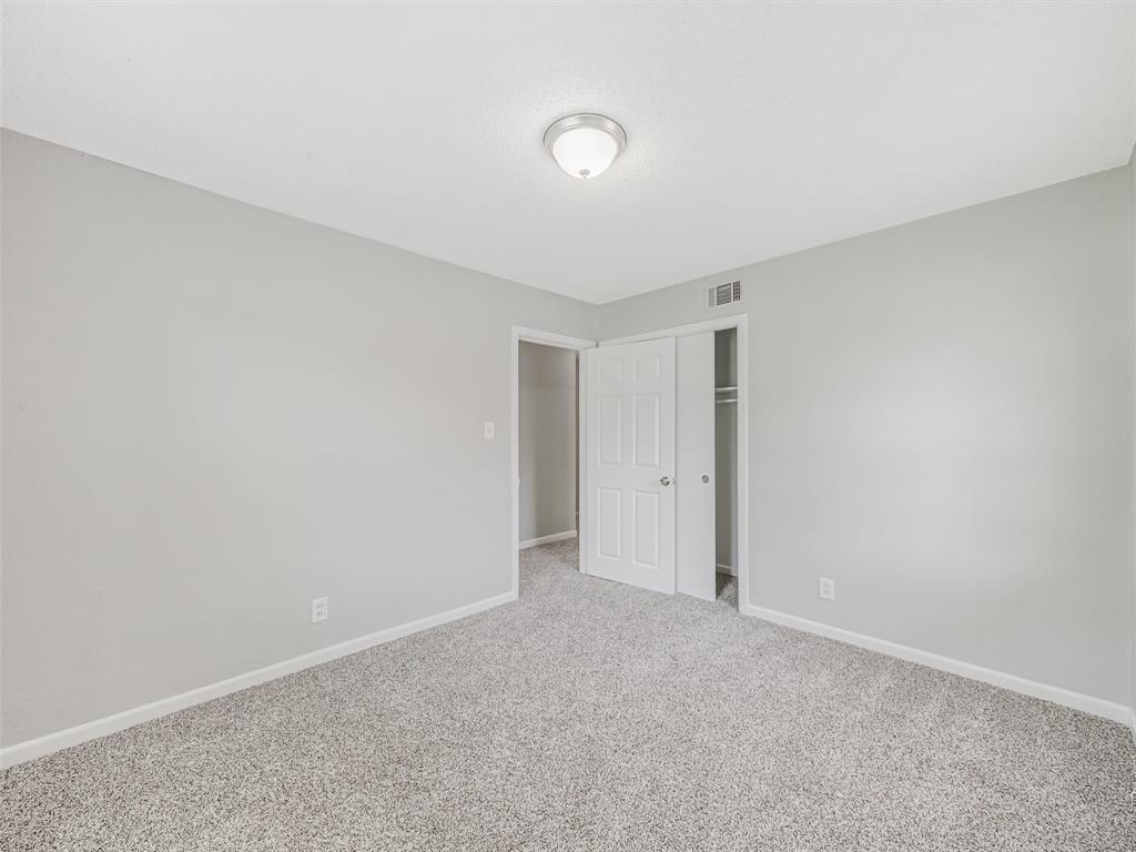 3211 Gus Thomasson Road Dallas, TX 75228 - Photo 14 of 23