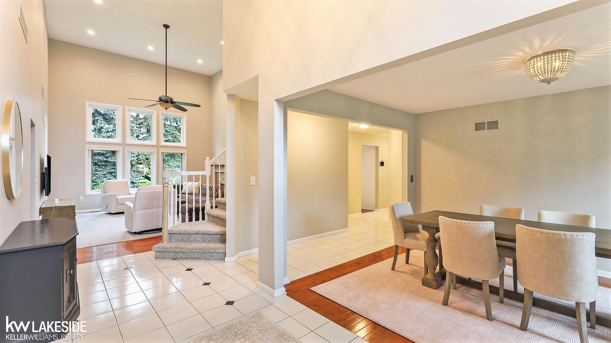 2694 Forest View Court Rochester Hills, MI 48307 - Photo 5 of 47