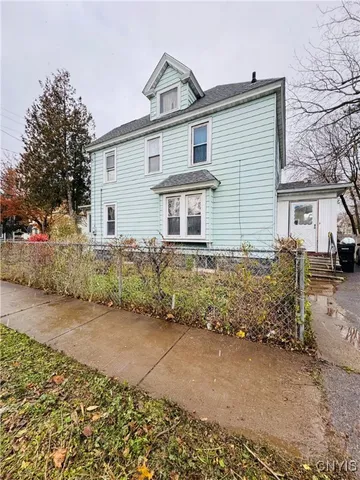 $110,999 | 2331 Midland Avenue, Syracuse, NY 13205