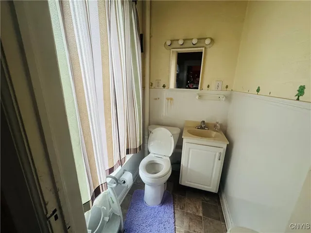 $110,999 | 2331 Midland Avenue, Syracuse, NY 13205