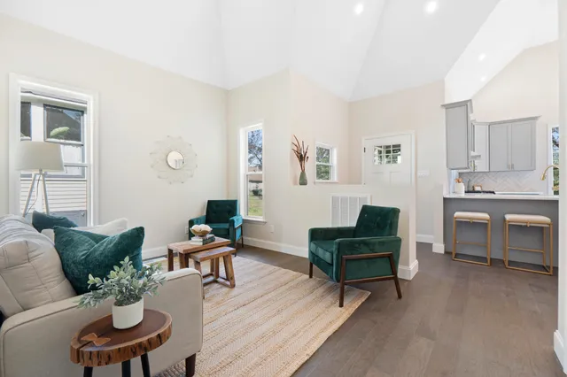 $425,000 | 5411 St Elmo Avenue, Chattanooga, TN 37409